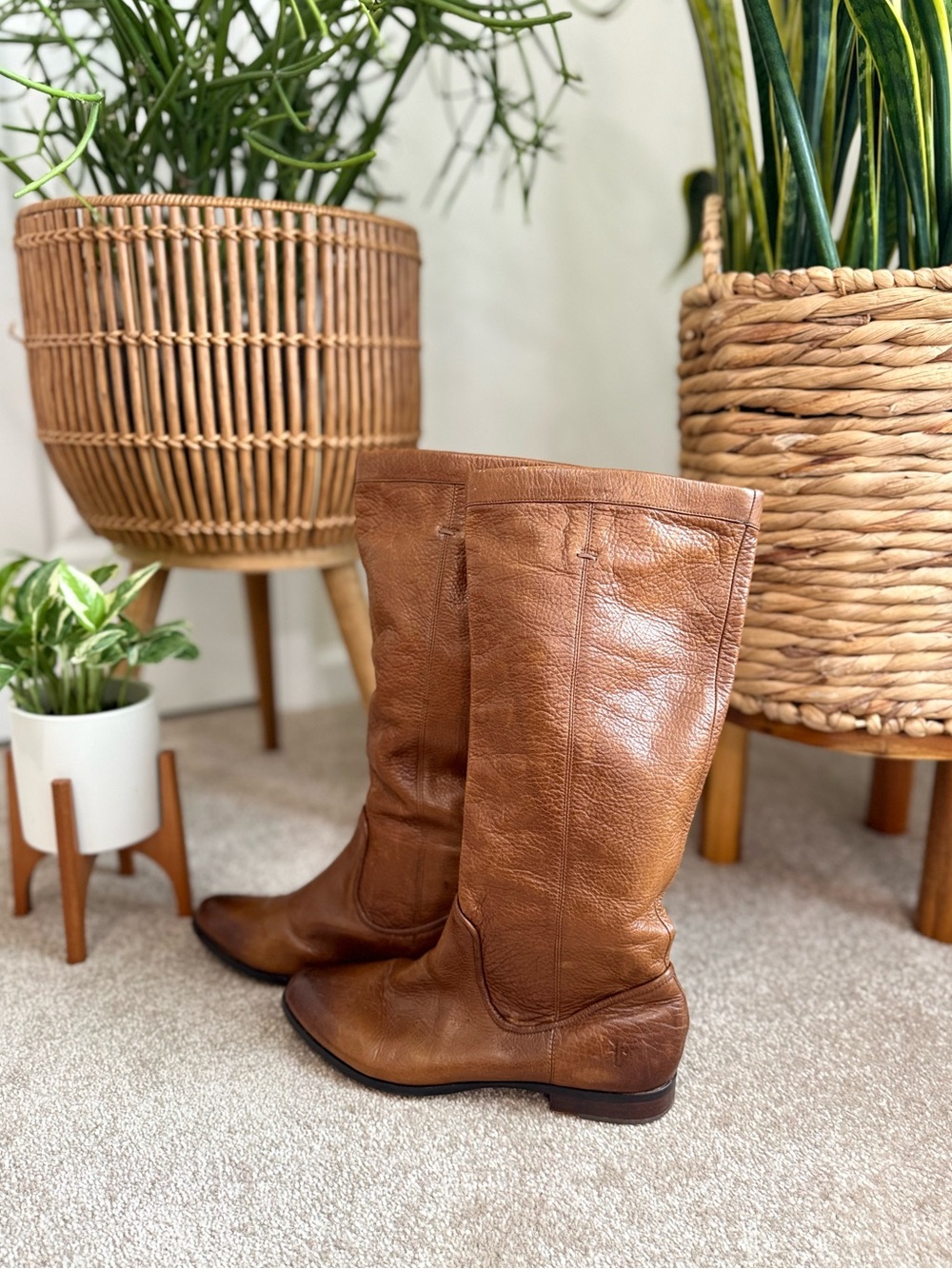 Frye Cindy Slough Leather Riding Boots in Warm Cognac